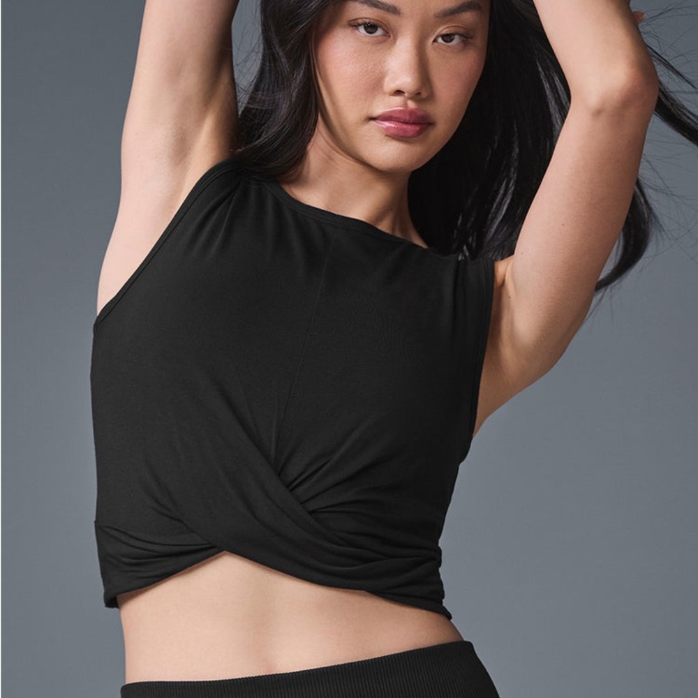 Alo Cover Tank XS- Black Twist Front Tank Top